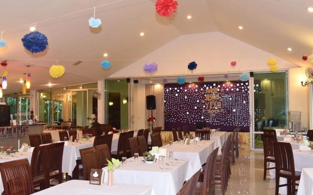 The Forest Home Resort