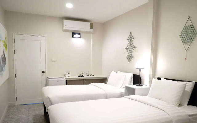 Silp-Pa Phra Nakhon Si Ayutthaya Hotel