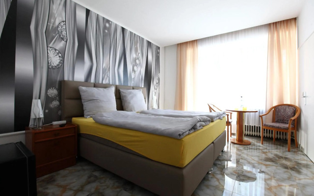 Motel One Frankfurt - Messe