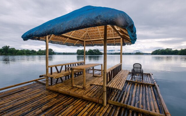 Almost Heaven Lake Resort by Cocotel