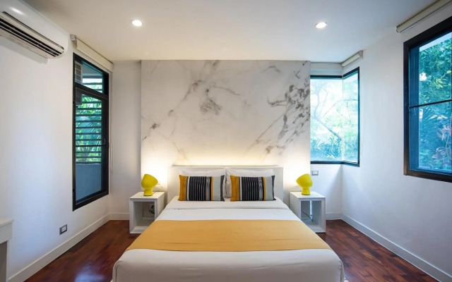 Benviar Tonson Residence