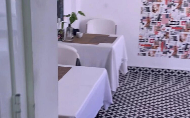 Cancún Hotel Boutique & Hostel