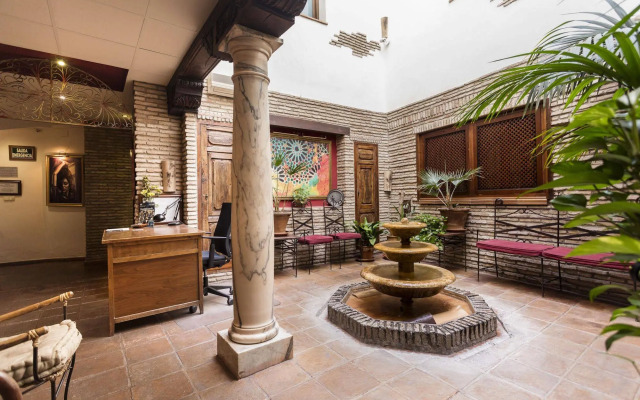 Arte Vida Suites & Spa