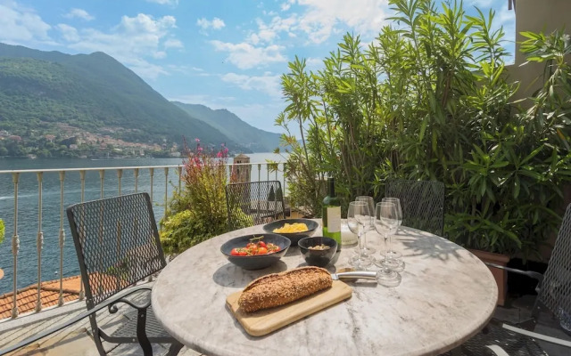 Vista Lario by Rent all Como