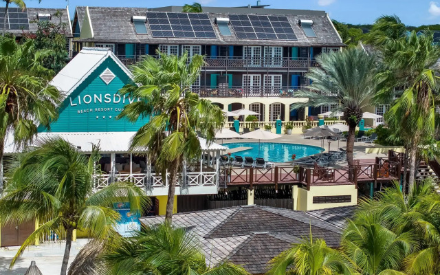 LionsDive Beach Resort
