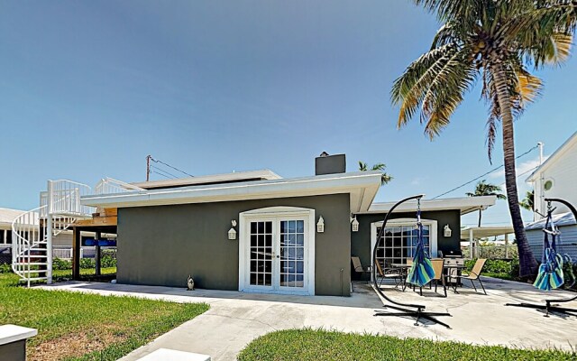 584 Marathon - 3 Br Home