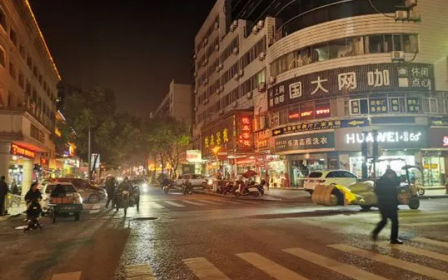 Time Hotel（Shaoxing Keqiao Textile Chengbei market store）