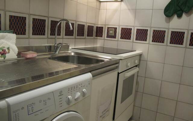 Aurora in Pantheon Apartment