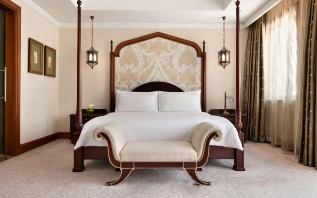 Shangri-La Hotel Apartments Qaryat Al Beri