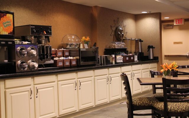 Best Western Plus St. Christopher Hotel