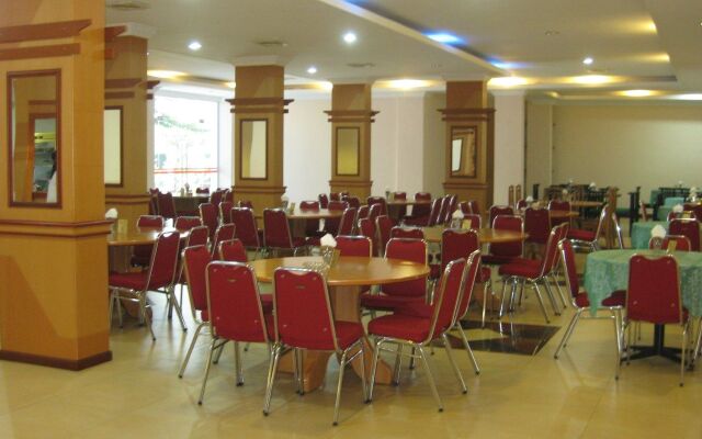 Halim Hotel
