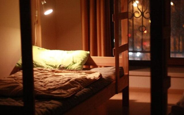 Everest Hostel
