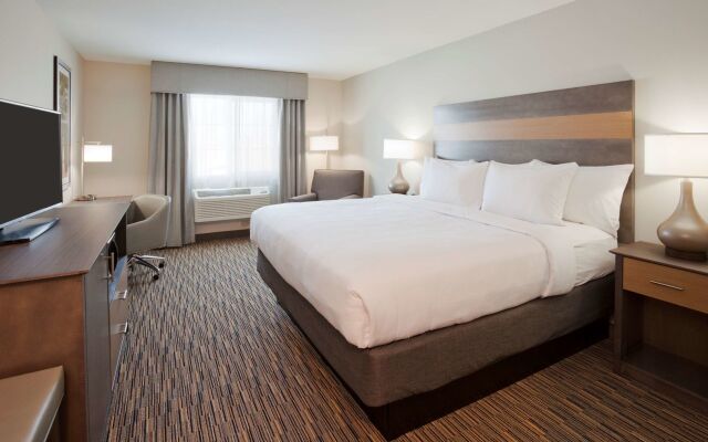 GrandStay Cannon Falls