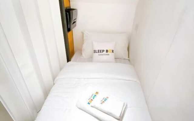 Sleep Box Hostel Suratthani