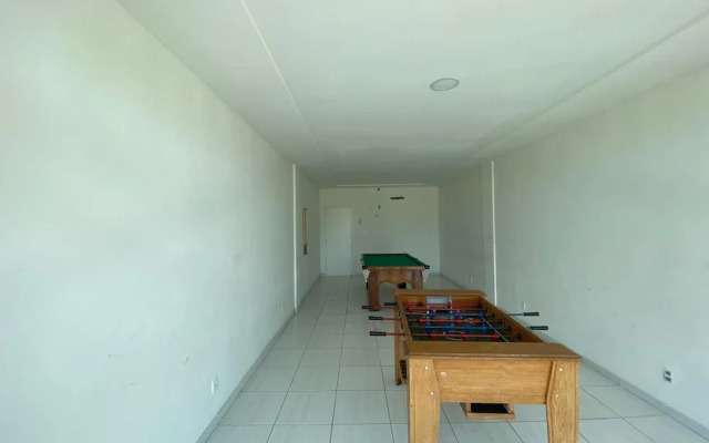 Flat 110 Muro Alto CC by LaPlaya