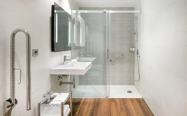 The Westin Madrid Cuzco