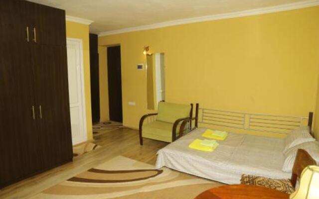 Sunny Appartment