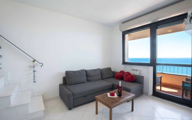 Casa Alice With Shared Pool sea View