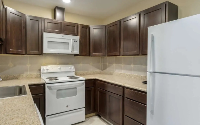 Best Western Plus Grapevine Inn