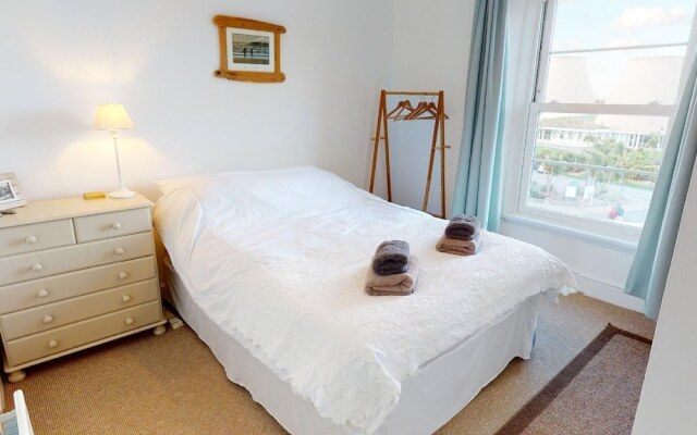Ilfracombe Raphael 2 Bedrooms