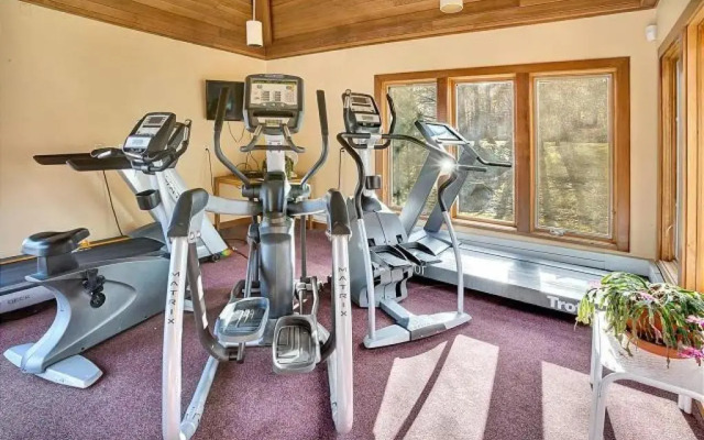 Highridge Condominium Unit B9