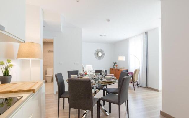 Urbe10 Atarazanas Premium 2 Bedrooms Apartment 9