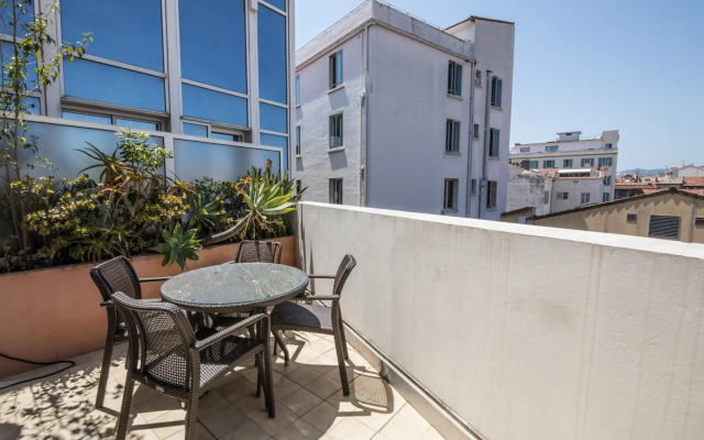 Cannes Croisette Prestige