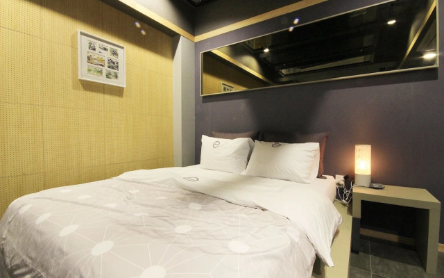 Daegu Bonridong Lovely Hotel