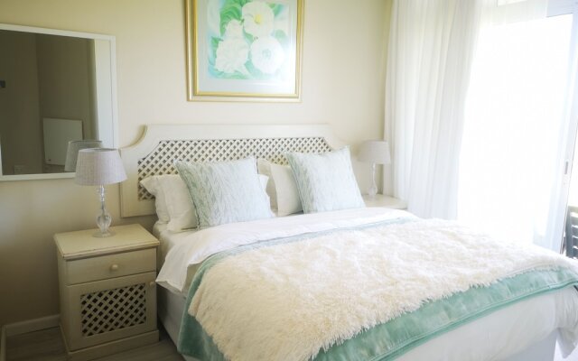 Family Cape Town Beachfront Apartment