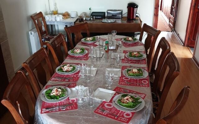 La Casa Guesthouse