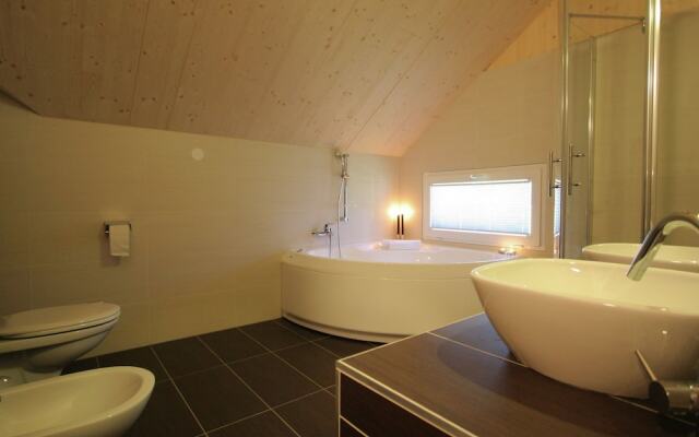 Luxurious Chalet in Murau with Sauna
