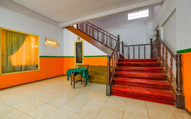 OYO 2855 Sartika Hotel Pati
