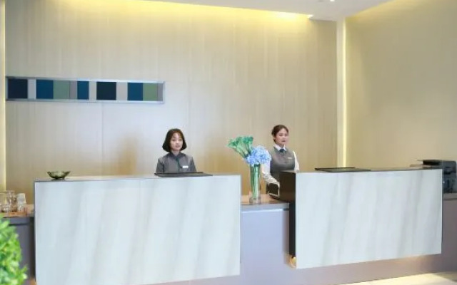 Homeinn Selected Hotel (Xuzhou Ximatai Hubushan Subway Station)