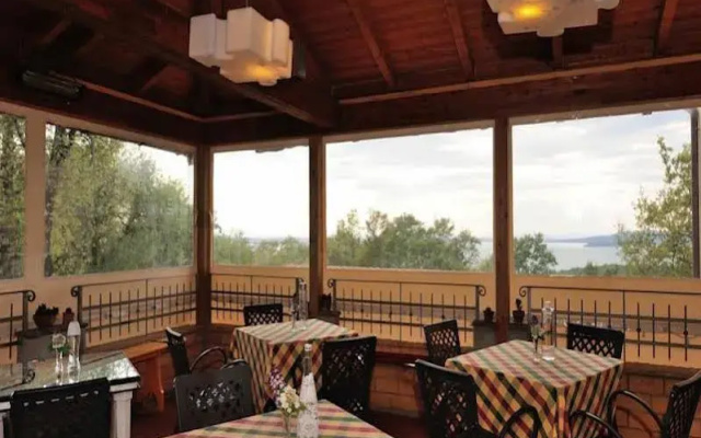 La Rocca Residence