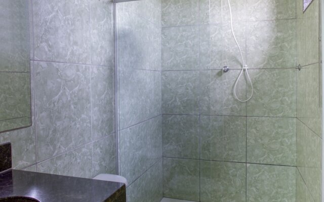 OYO Hotel LM
