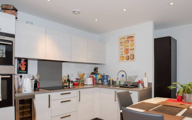 Spacious Modern 1 Bedroom Flat In Islington