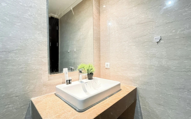 Comfort Living 2Br At Menteng Park Apartment