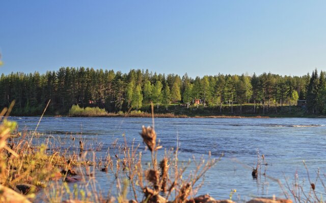 Aapishovi Chalet