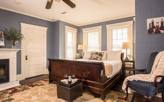 Steeles Tavern Manor