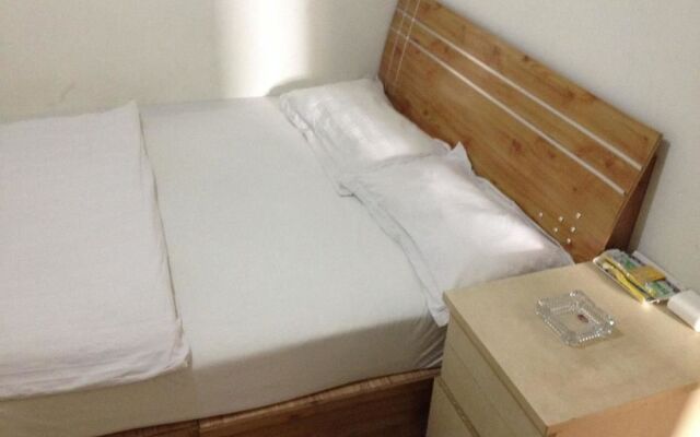Zhengzhou Yueliangwan Serviced Apartment