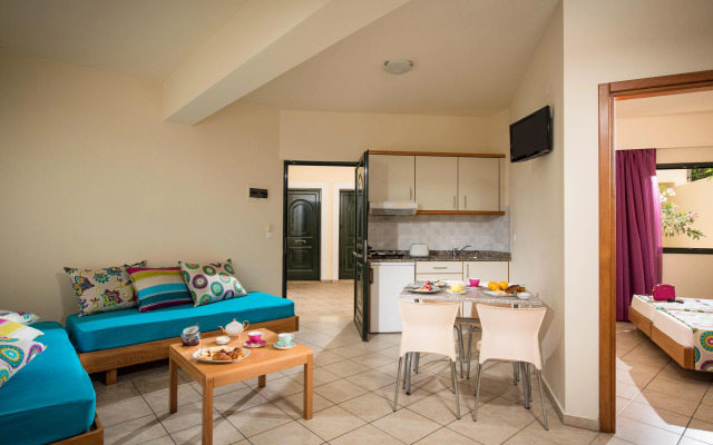 Kristalli Hotel Apartments