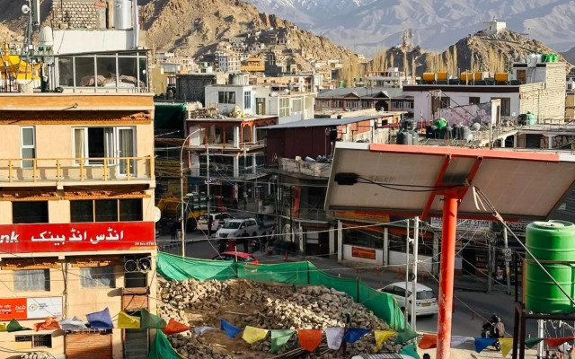 Paradise Leh Residency
