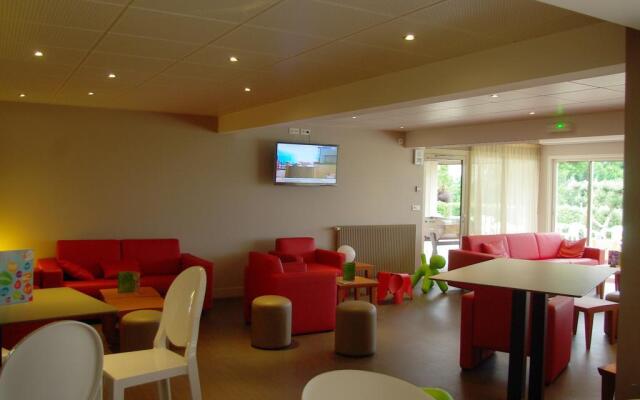 VVF Montpeyroux Auvergne, Parent