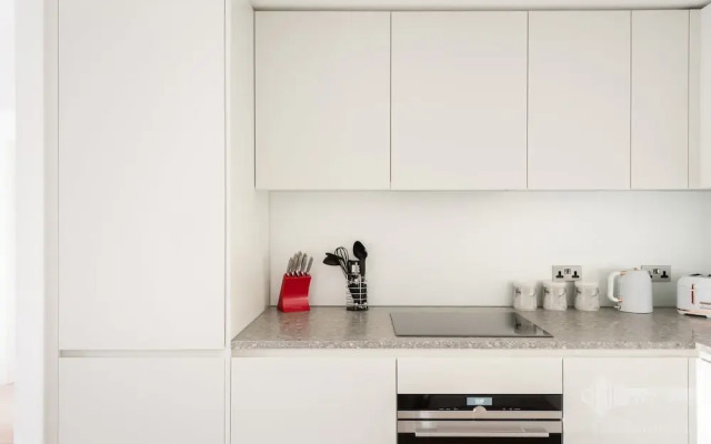Platinum Apartments in Southwark 9992