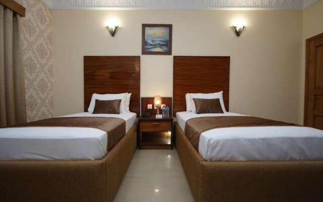 World Inn Karachi