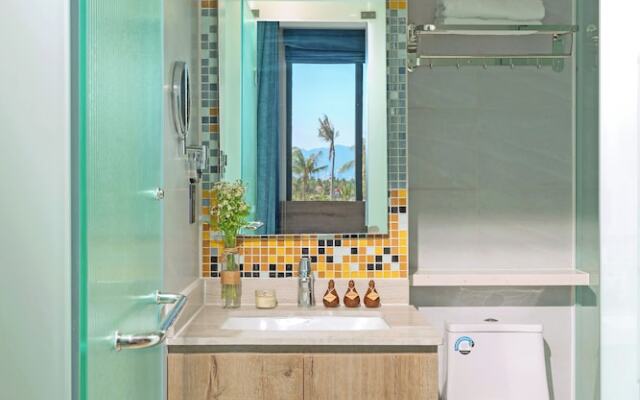 Cozy Front Beach House wid Private Beach