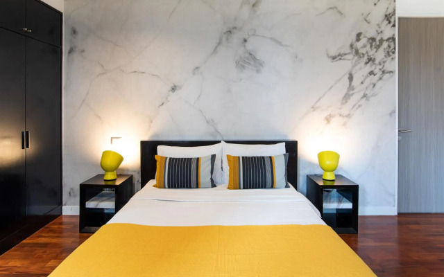 Benviar Tonson Residence