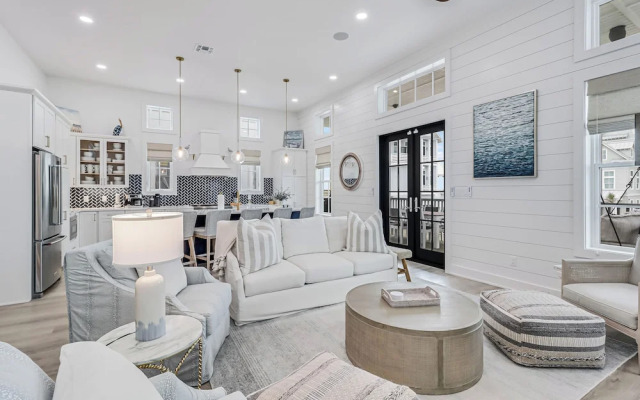 Sandy Cheeks 409 COA