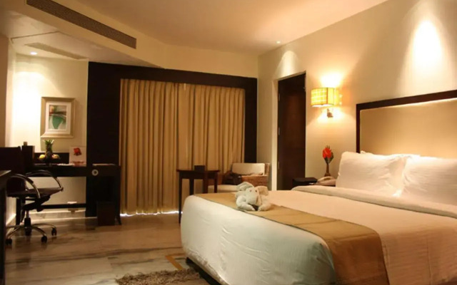 Royal Orchid Central Kireeti-HAMPI Hospet