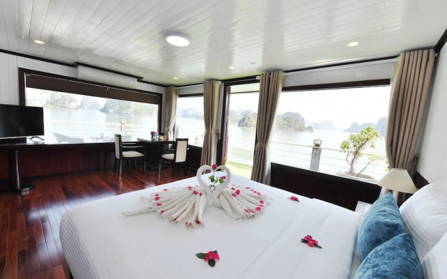 Halong Sapphire Cruise